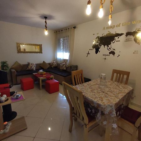 Beautiful Ground-Floor Apartment With Portable Air Conditioning, Parking, And Free Wi-Fi الدار البيضاء المظهر الخارجي الصورة