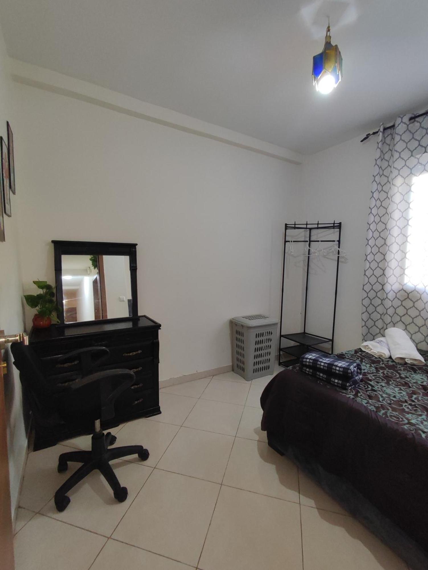 Beautiful Ground-Floor Apartment With Portable Air Conditioning, Parking, And Free Wi-Fi الدار البيضاء المظهر الخارجي الصورة
