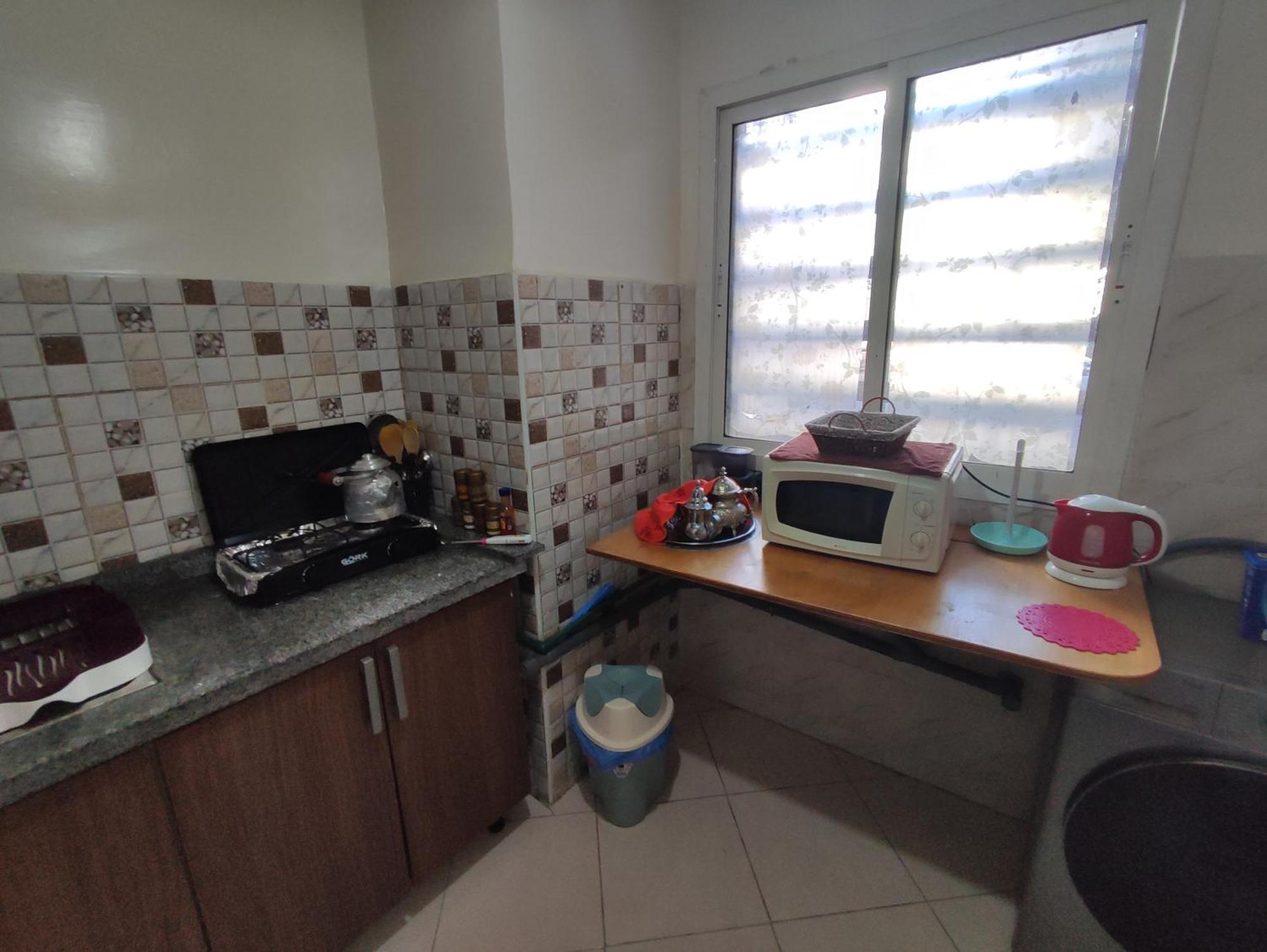 Beautiful Ground-Floor Apartment With Portable Air Conditioning, Parking, And Free Wi-Fi الدار البيضاء المظهر الخارجي الصورة