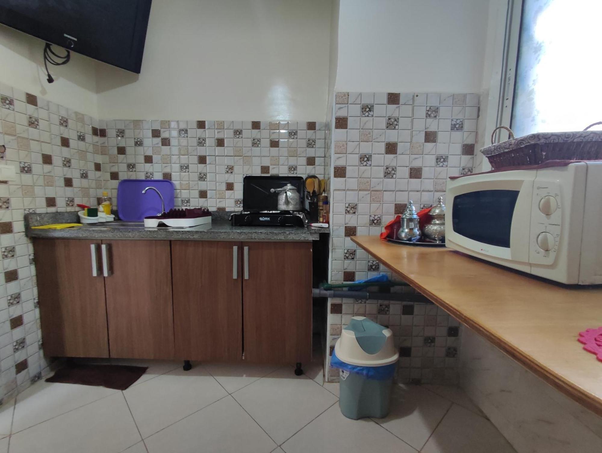 Beautiful Ground-Floor Apartment With Portable Air Conditioning, Parking, And Free Wi-Fi الدار البيضاء المظهر الخارجي الصورة