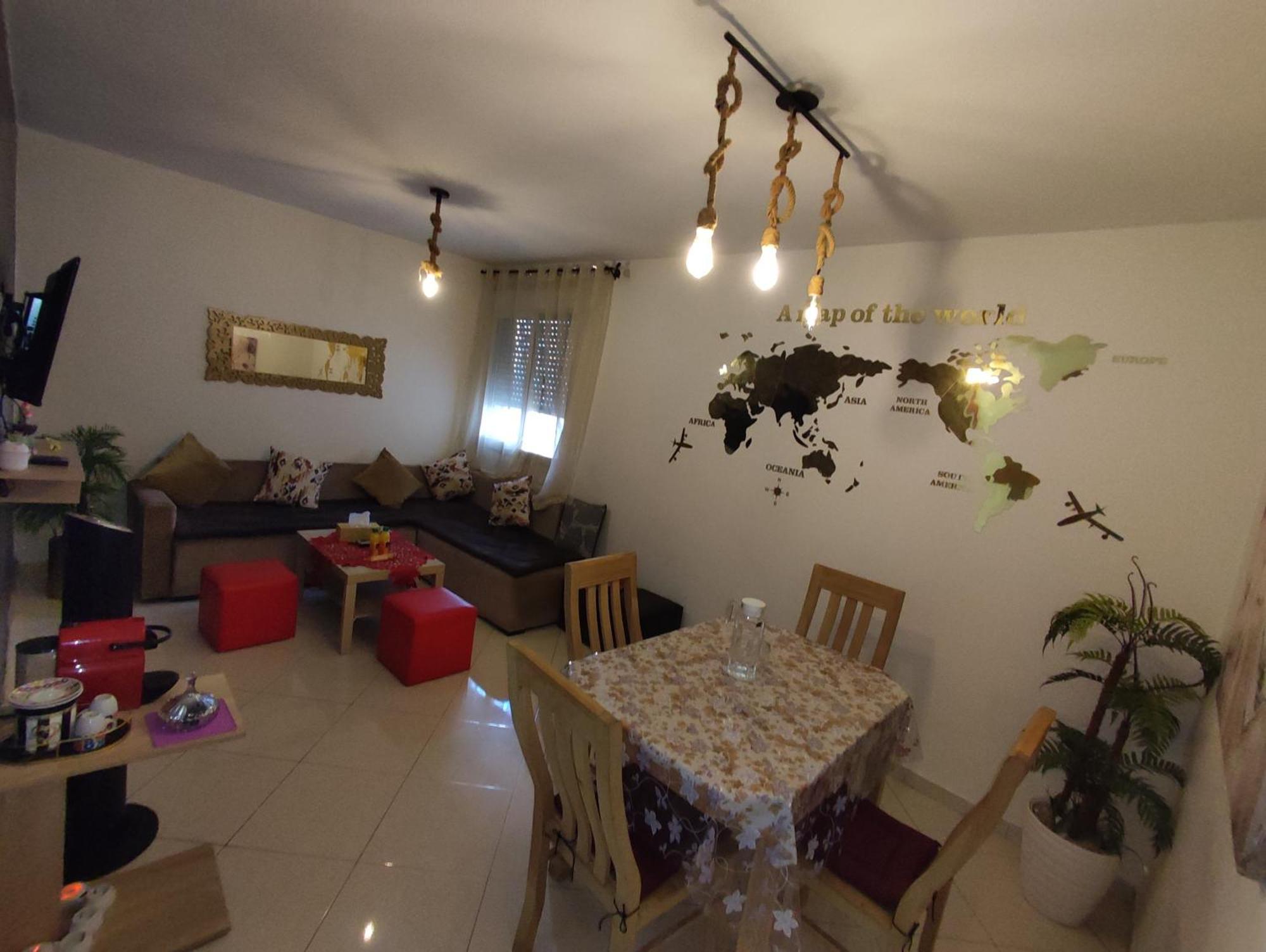 Beautiful Ground-Floor Apartment With Portable Air Conditioning, Parking, And Free Wi-Fi الدار البيضاء المظهر الخارجي الصورة