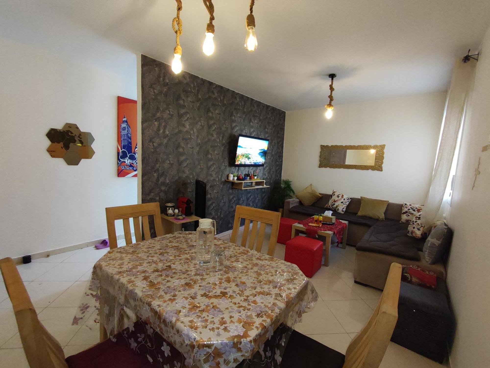 Beautiful Ground-Floor Apartment With Portable Air Conditioning, Parking, And Free Wi-Fi الدار البيضاء المظهر الخارجي الصورة