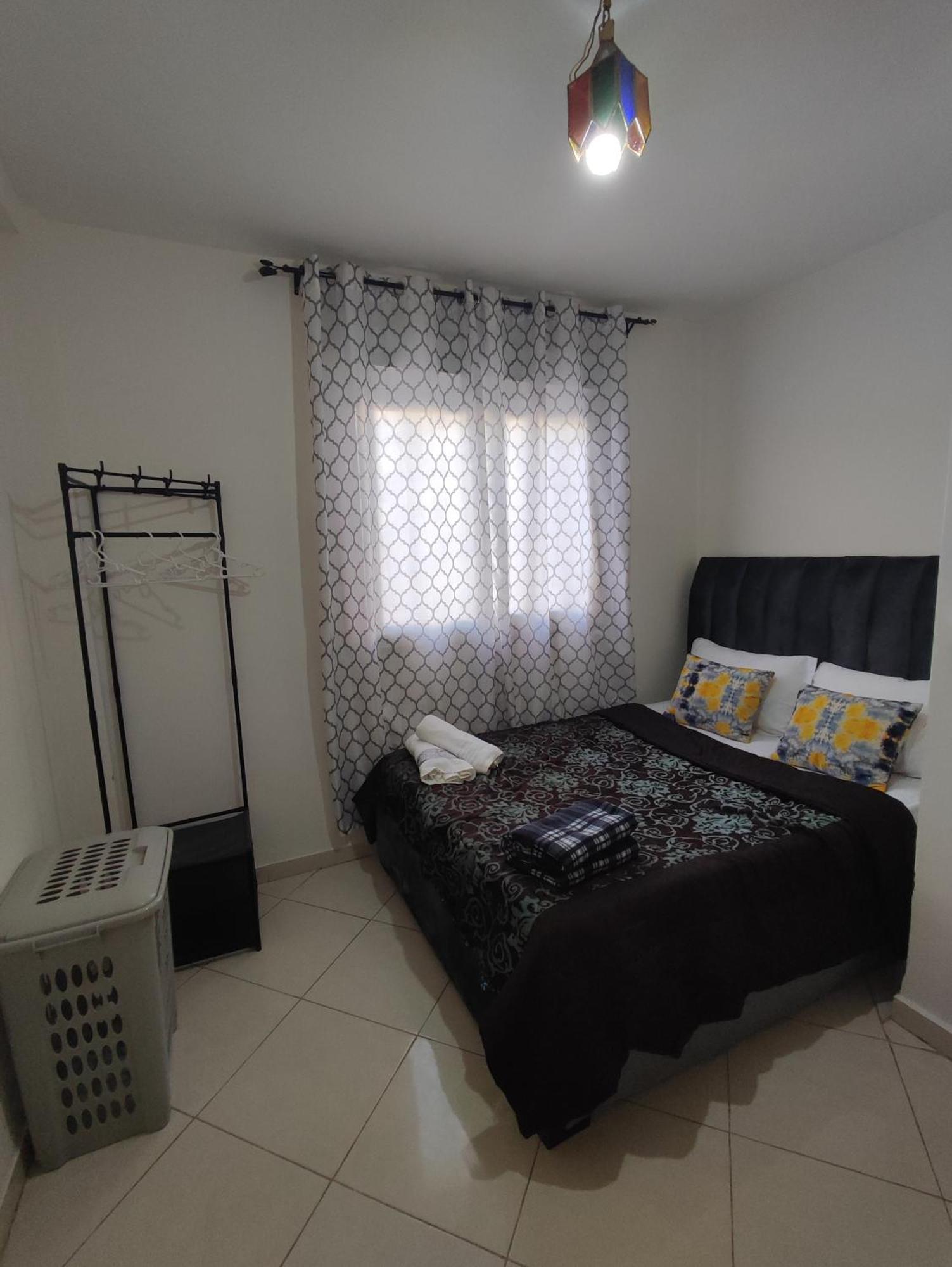 Beautiful Ground-Floor Apartment With Portable Air Conditioning, Parking, And Free Wi-Fi الدار البيضاء المظهر الخارجي الصورة