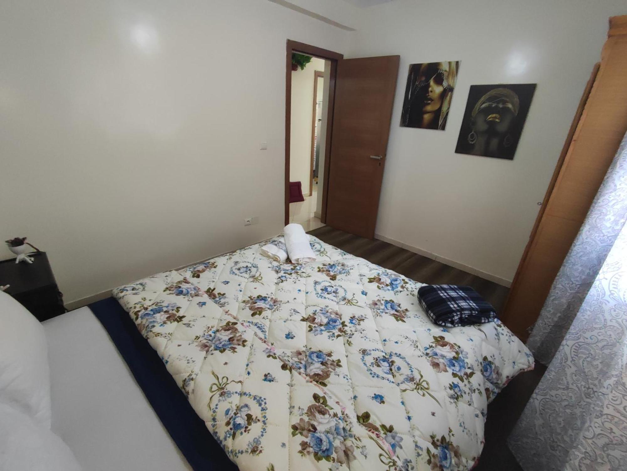 Beautiful Ground-Floor Apartment With Portable Air Conditioning, Parking, And Free Wi-Fi الدار البيضاء المظهر الخارجي الصورة