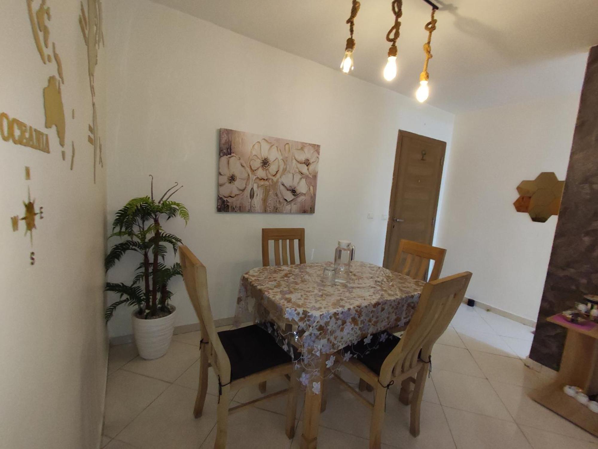 Beautiful Ground-Floor Apartment With Portable Air Conditioning, Parking, And Free Wi-Fi الدار البيضاء المظهر الخارجي الصورة