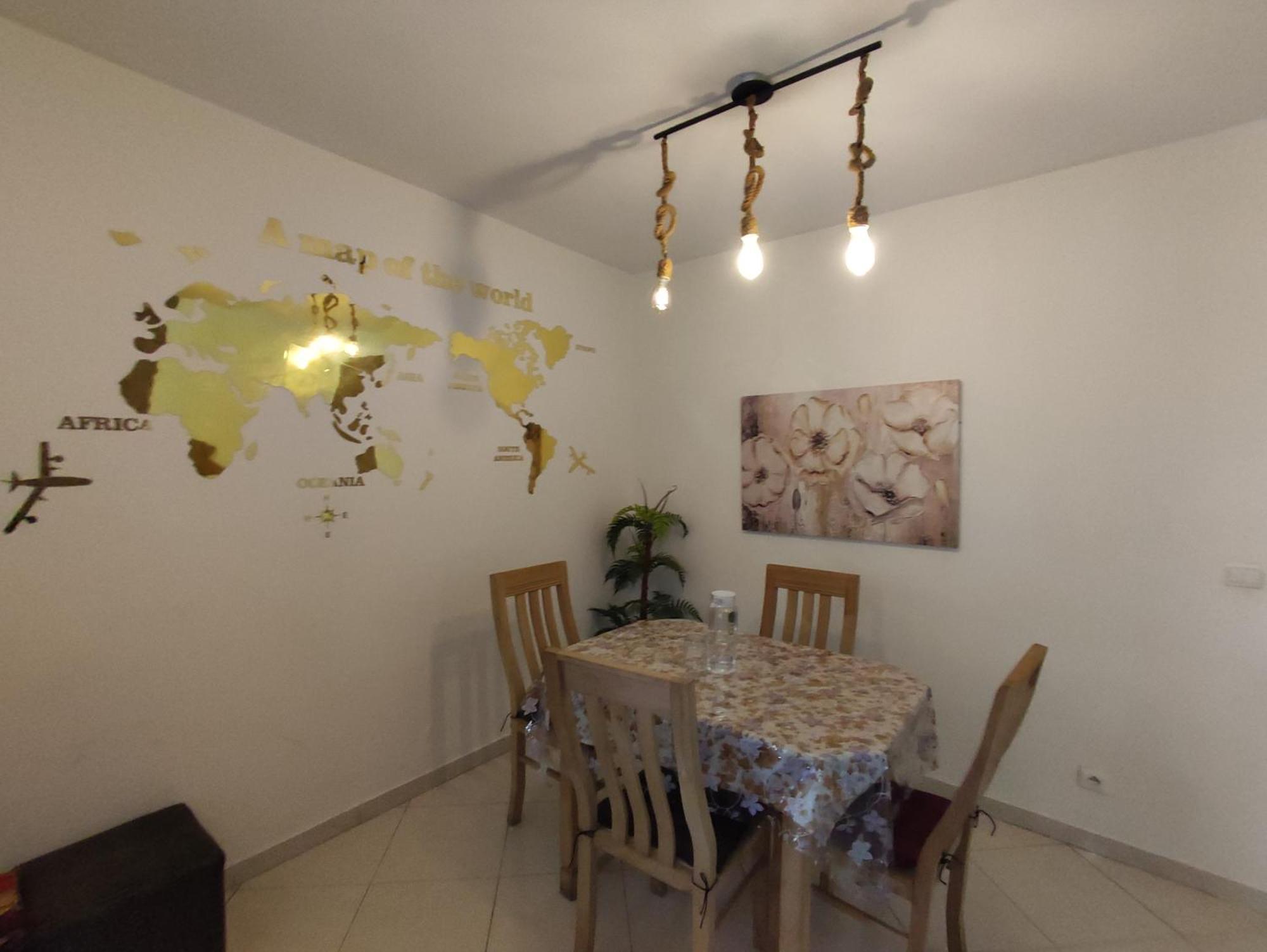 Beautiful Ground-Floor Apartment With Portable Air Conditioning, Parking, And Free Wi-Fi الدار البيضاء المظهر الخارجي الصورة