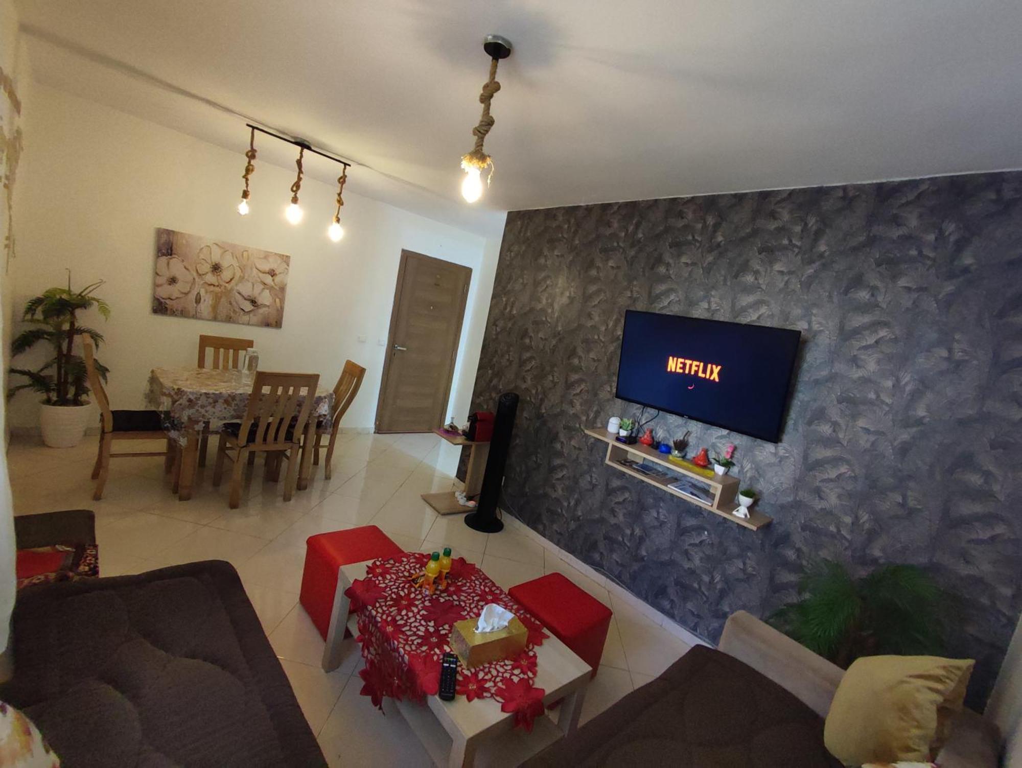 Beautiful Ground-Floor Apartment With Portable Air Conditioning, Parking, And Free Wi-Fi الدار البيضاء المظهر الخارجي الصورة